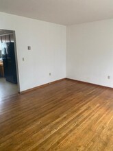 15 Stevens Rd in Worcester, MA - Building Photo - Building Photo