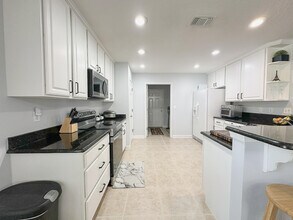 462 Sandmore Shores Dr in Mary Esther, FL - Building Photo - Building Photo