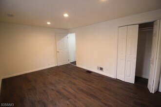 857 Westfield Ave in Rahway, NJ - Building Photo - Building Photo