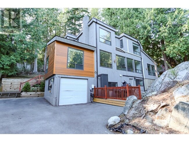 property at 4639 Northwood Dr