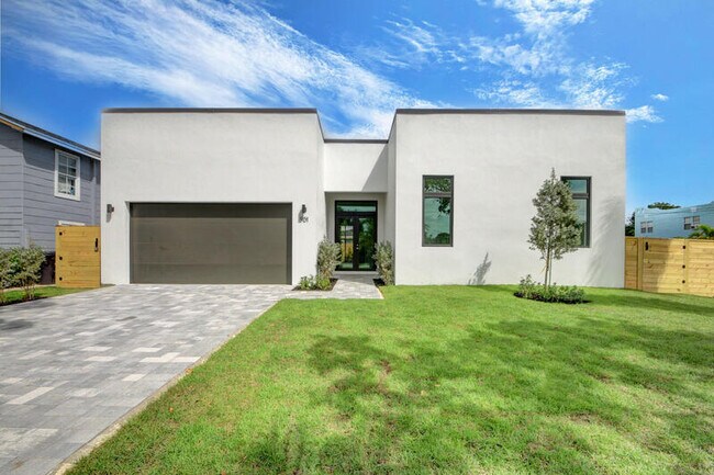 property at 901 Upland Rd