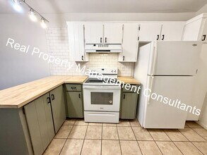 6032 E 127 St in Grandview, MO - Building Photo - Building Photo