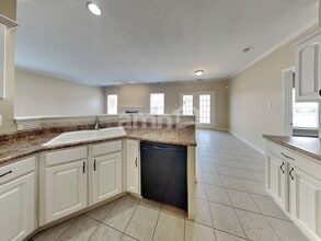 8426 Stark Dr in Indianapolis, IN - Building Photo - Building Photo