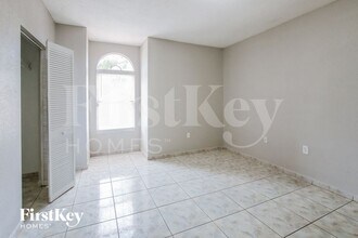 11526 SW 170th St in Miami, FL - Foto de edificio - Building Photo