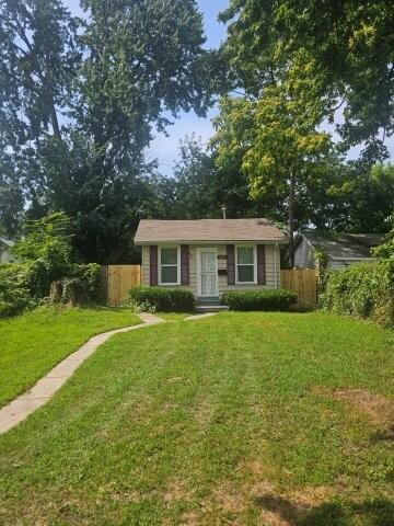 property at 5049 Lafontaine St