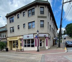 2905 Glenmore Ave in Dormont, PA - Building Photo