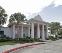 Calypso Bay Apartments in Gretna, LA - Building Photo - Building Photo