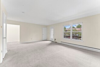 137 Weedon Ct in West Chester, PA - Building Photo - Building Photo