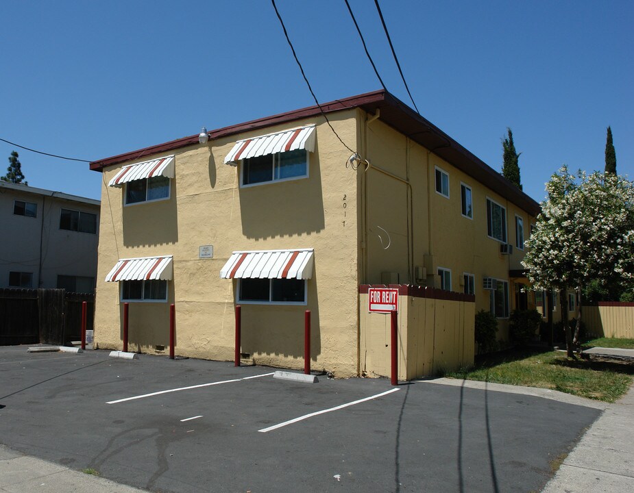 2017 Riley Ct in Concord, CA - Building Photo