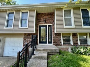 1180 Standish Dr in Greenwood, IN - Building Photo - Building Photo