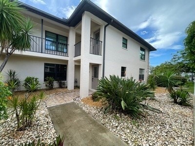 4525 Country Club Blvd