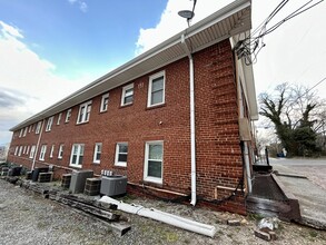 202 Elm Ave in Roanoke, VA - Building Photo - Building Photo