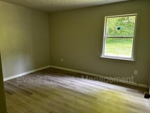 3043 Idylwilde Blvd in Dayton, OH - Building Photo - Building Photo