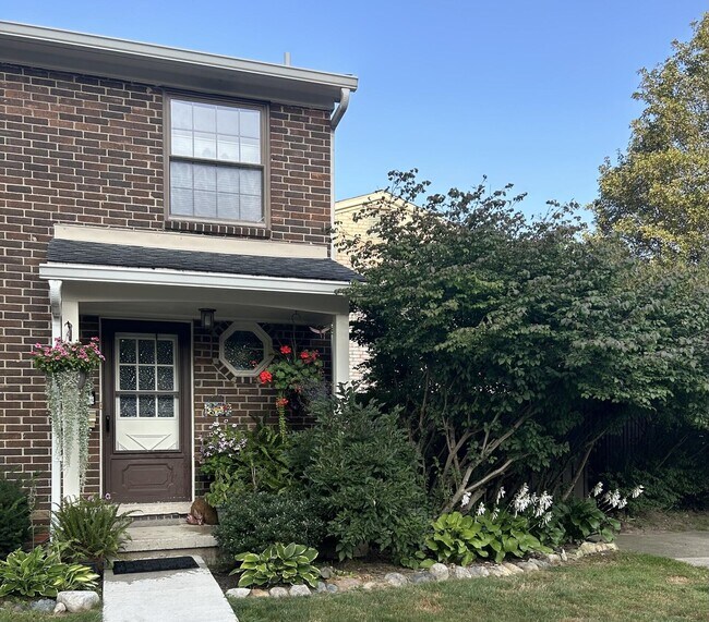 1787 Sheffield Dr in Superior Township, MI - Building Photo - Building Photo