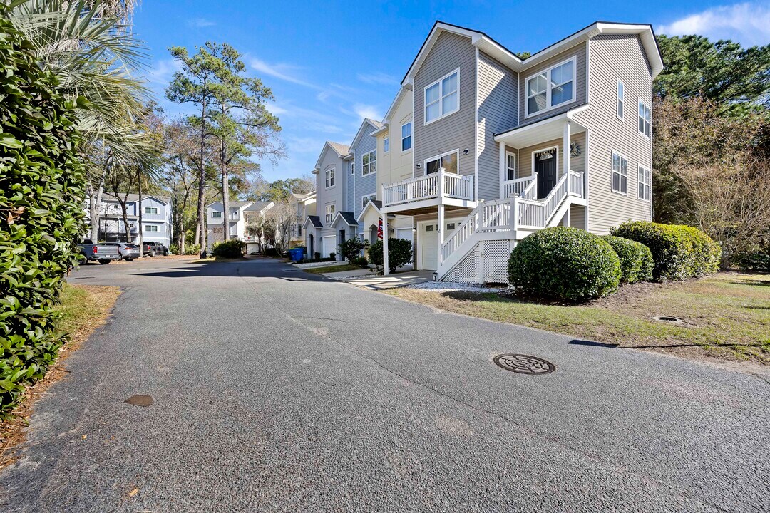 4 Jib Sail Ct in Hilton Head Island, SC - Building Photo