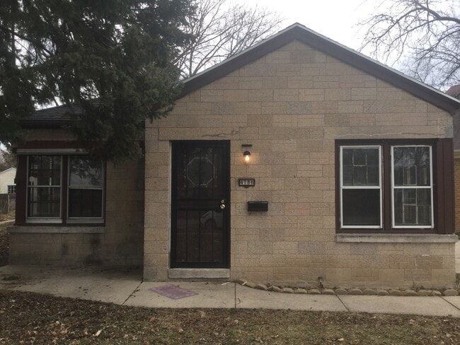 4186 N Toronto St in Milwaukee, WI - Building Photo - Building Photo