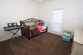 1972 Arkansas Rd in West Monroe, LA - Foto de edificio - Interior Photo