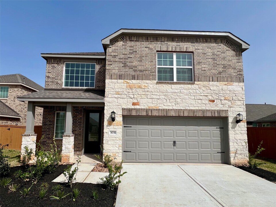 3031 Sunmoon Ln in Katy, TX - Foto de edificio