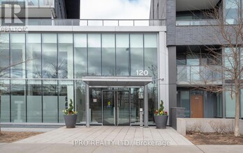 120-S120 Bayview Ave in Toronto, ON - Building Photo - Building Photo