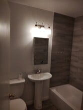 1346 Pennwood Rd in Philadelphia, PA - Building Photo - Building Photo