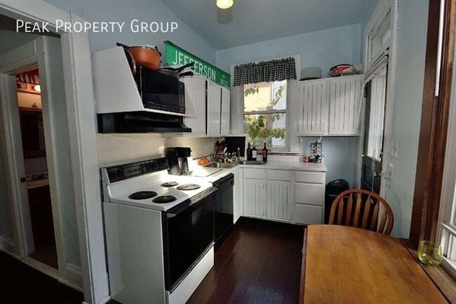 2538 Vestry Ave in Cincinnati, OH - Building Photo - Building Photo