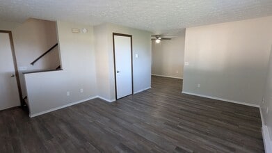797 Kerns Dr NE in Bolivar, OH - Building Photo - Building Photo
