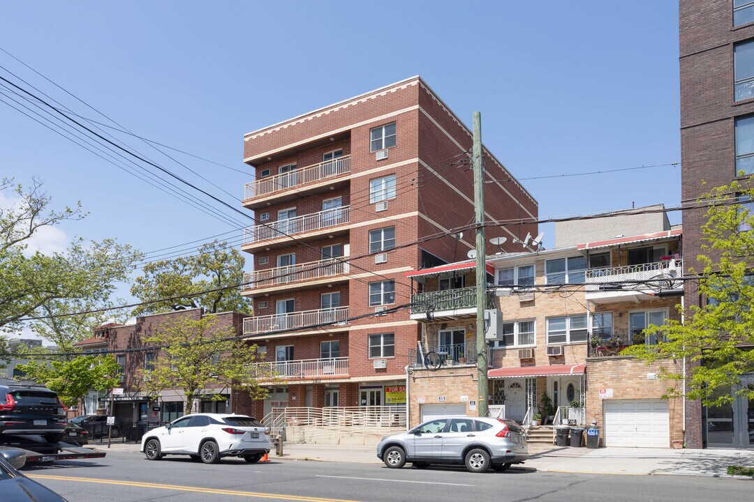 1811 Avenue P in Brooklyn, NY - Building Photo