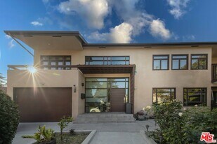 1121 S Wilton Pl in Los Angeles, CA - Building Photo