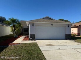 3157 Dunhill Dr in Cocoa, FL - Building Photo
