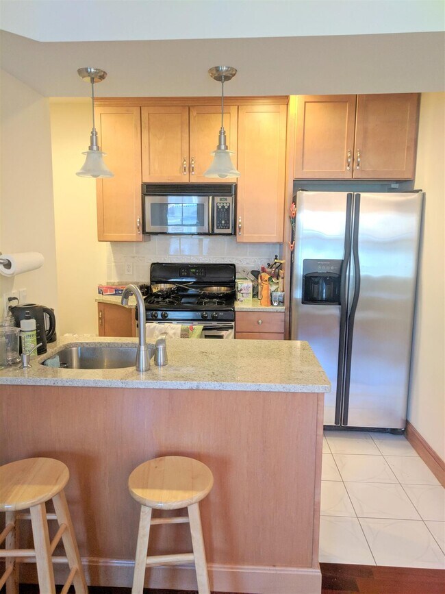 210 Prospect St, Unit 3