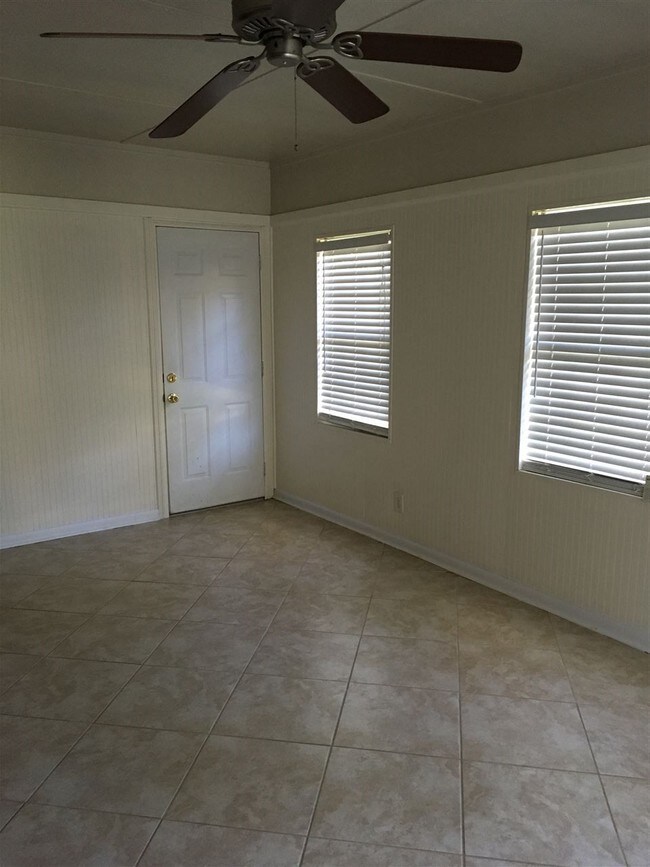 3818 Leane Dr in Tallahassee, FL - Building Photo - Building Photo
