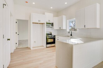 10518 Ashville Dr in Houston, TX - Building Photo - Building Photo