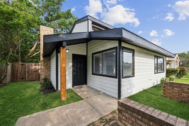 property at 5826 Falconcrest Dr