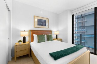 11 NE 6th St, Unit SI ID1380770P in Miami, FL - Building Photo