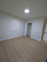 720 NW 33rd Terrace in Fort Lauderdale, FL - Building Photo - Building Photo