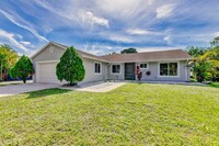 14122 Citrus Dr in Loxahatchee, FL - Building Photo - Building Photo