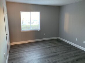 4353 S Semoran Blvd in Orlando, FL - Building Photo - Building Photo