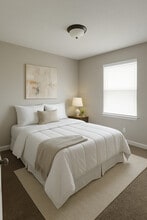 Grove Apartments in Dyersburg, TN - Building Photo - Building Photo