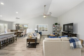 34018 N Pate Pl in Cave Creek, AZ - Building Photo - Building Photo