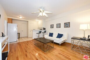 3720 Vinton Ave in Los Angeles, CA - Building Photo