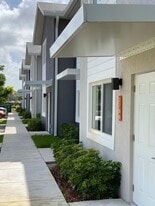 2754-2791 NW 191st Terrace in Miami Gardens, FL - Building Photo