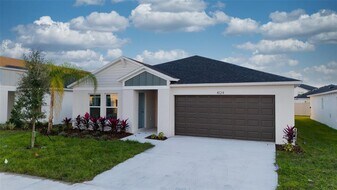 4124 River Beacon Blvd in Davenport, FL - Building Photo