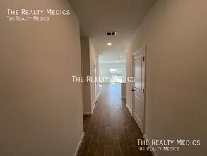 9301 SW 58th Cir in Ocala, FL - Building Photo - Building Photo