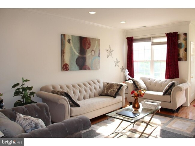 8 Stafford Dr in West Windsor Township, NJ - Building Photo - Building Photo