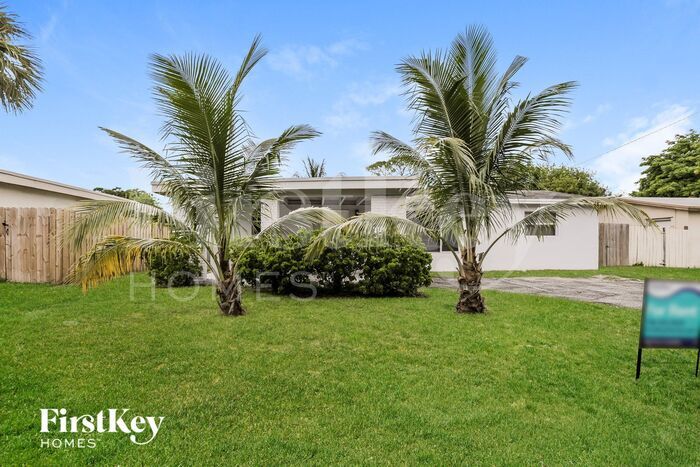 351 SW 31st Ave in Fort Lauderdale, FL - Foto de edificio