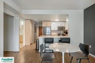 302 Constitution Ave in Bayonne, NJ - Building Photo - Building Photo