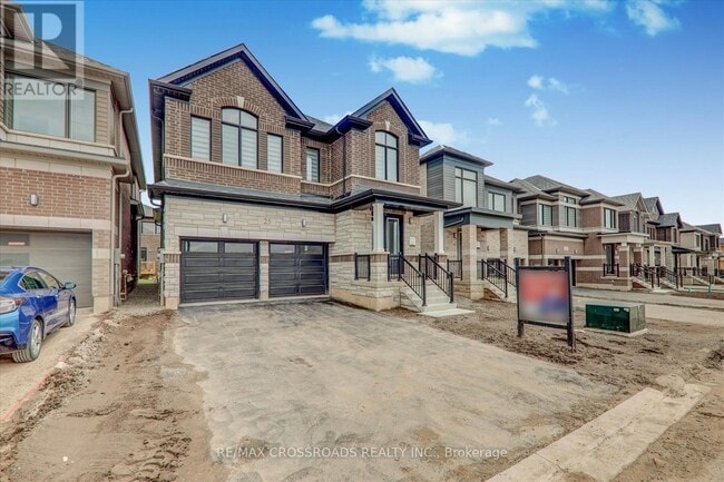 property at 25 Player Dr