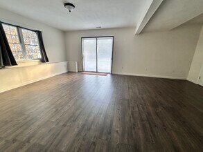 42 Tavern Rd in Groton, MA - Building Photo - Building Photo