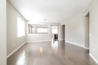 2053 Bearing Ln in Kissimmee, FL - Building Photo - Building Photo