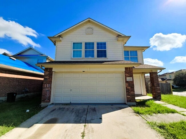 21802 Westfield Ridge Dr
